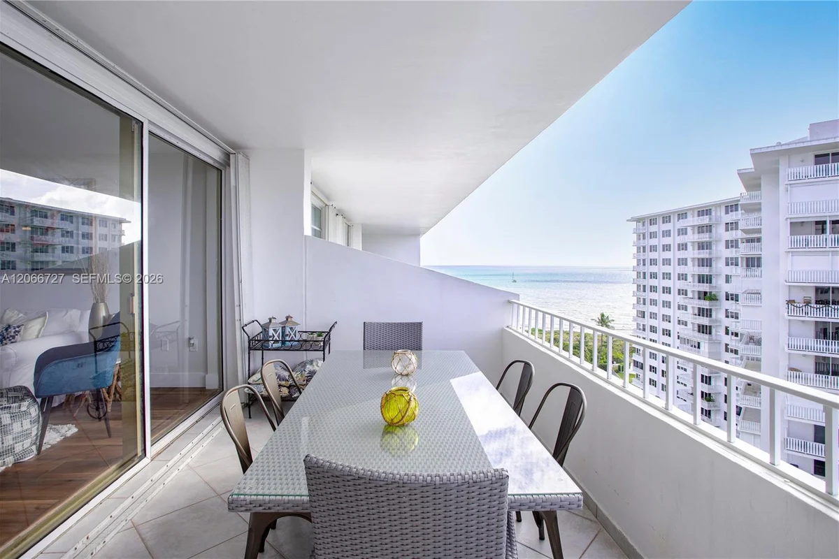 199 Ocean Lane Dr #1207, Key Biscayne: photo 1 of 51