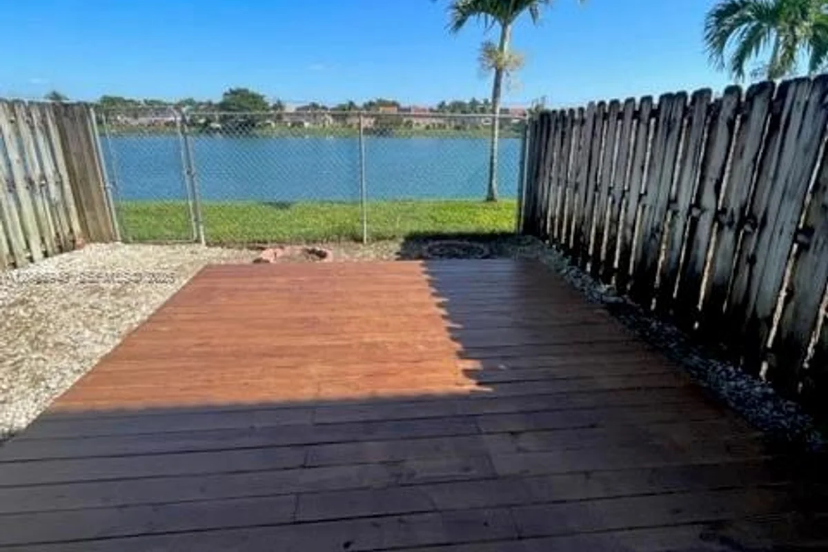 17773 SW 140th Ct, Miami: photo 1 of 22