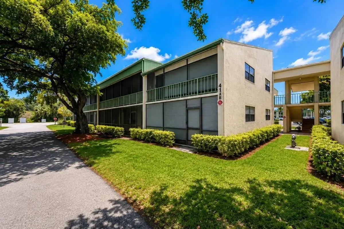 4116 NW 88th Ave #207, Coral Springs: photo 1 of 22