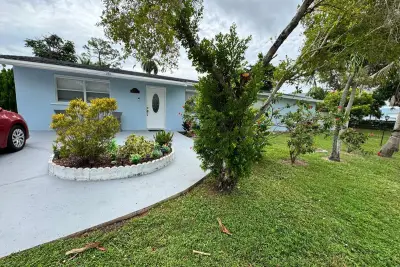 3842 Patio Ct, Lake Worth Beach: photo 1 of 11