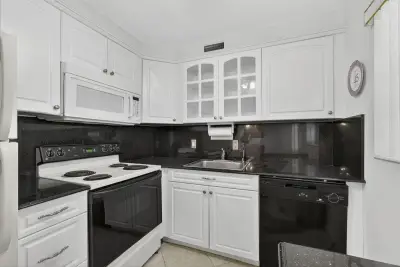 100 Sheffield E, West Palm Beach: photo 1 of 35