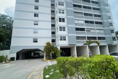 3301 Spanish Moss Ter #610, Lauderhill: photo 1 of 39