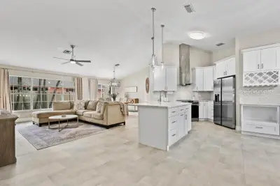 237 Moccasin Trl W, Jupiter: photo 1 of 39