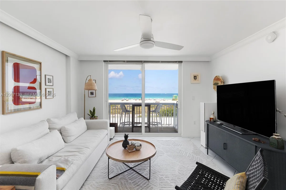 401 Ocean Dr #316, Miami Beach: photo 1 of 36