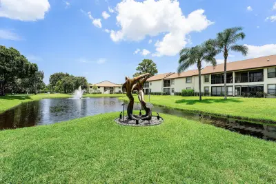 3349 Lucerne Park Dr, Lake Worth: photo 1 of 24