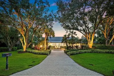 7881 Old Marsh Rd, Palm Beach Gardens: photo 1 of 53