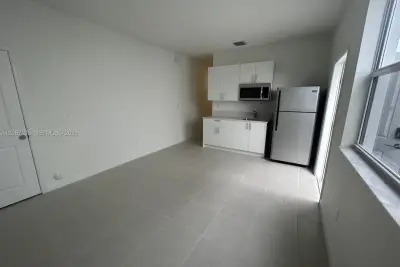 14806 SW 163rd St, Miami: photo 1 of 14
