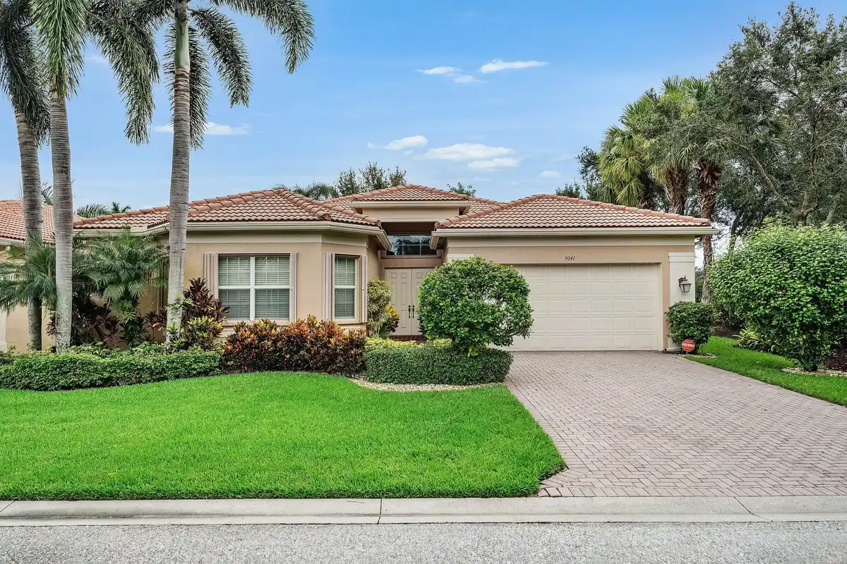 9041 Grayson Ct, Boynton Beach: photo 1 of 67
