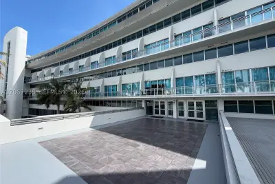 2950 NE 188th St #316, Aventura: photo 1 of 16