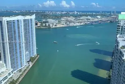 465 Brickell Ave #4902, Miami: photo 1 of 4