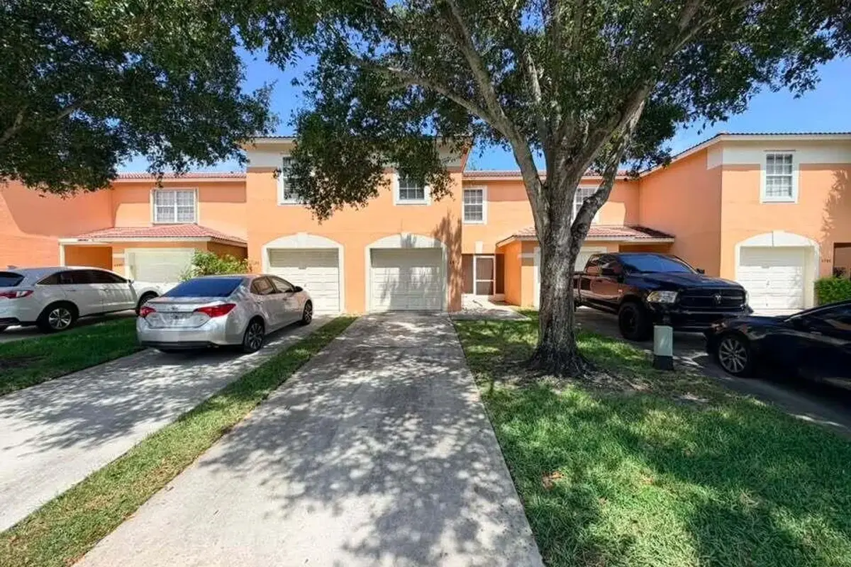 6892 Mill Brook Pl, Lake Worth: photo 1 of 29