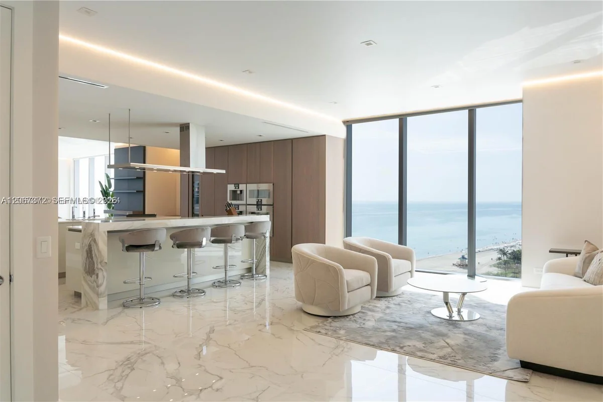 18501 Collins Ave #1104, Sunny Isles Beach: photo 1 of 16