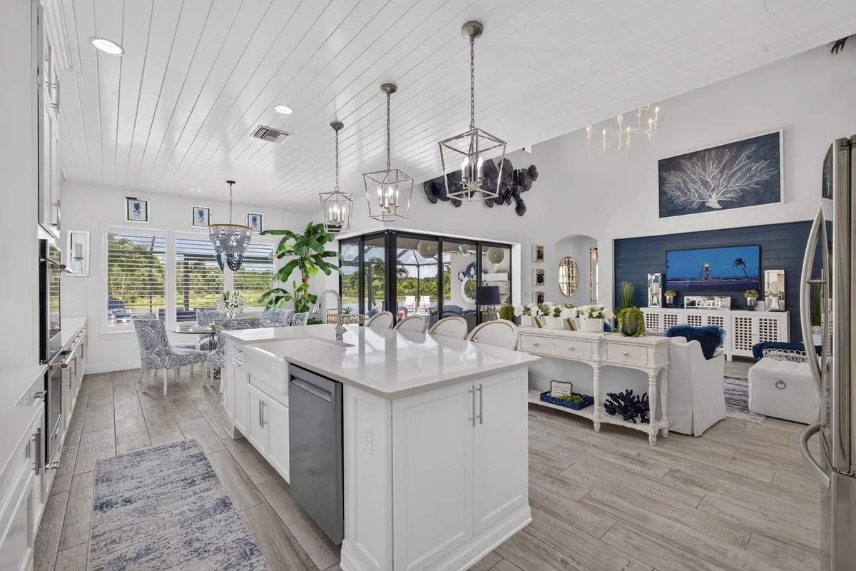 217 Blanca Isles Ln, Jupiter: photo 1 of 101