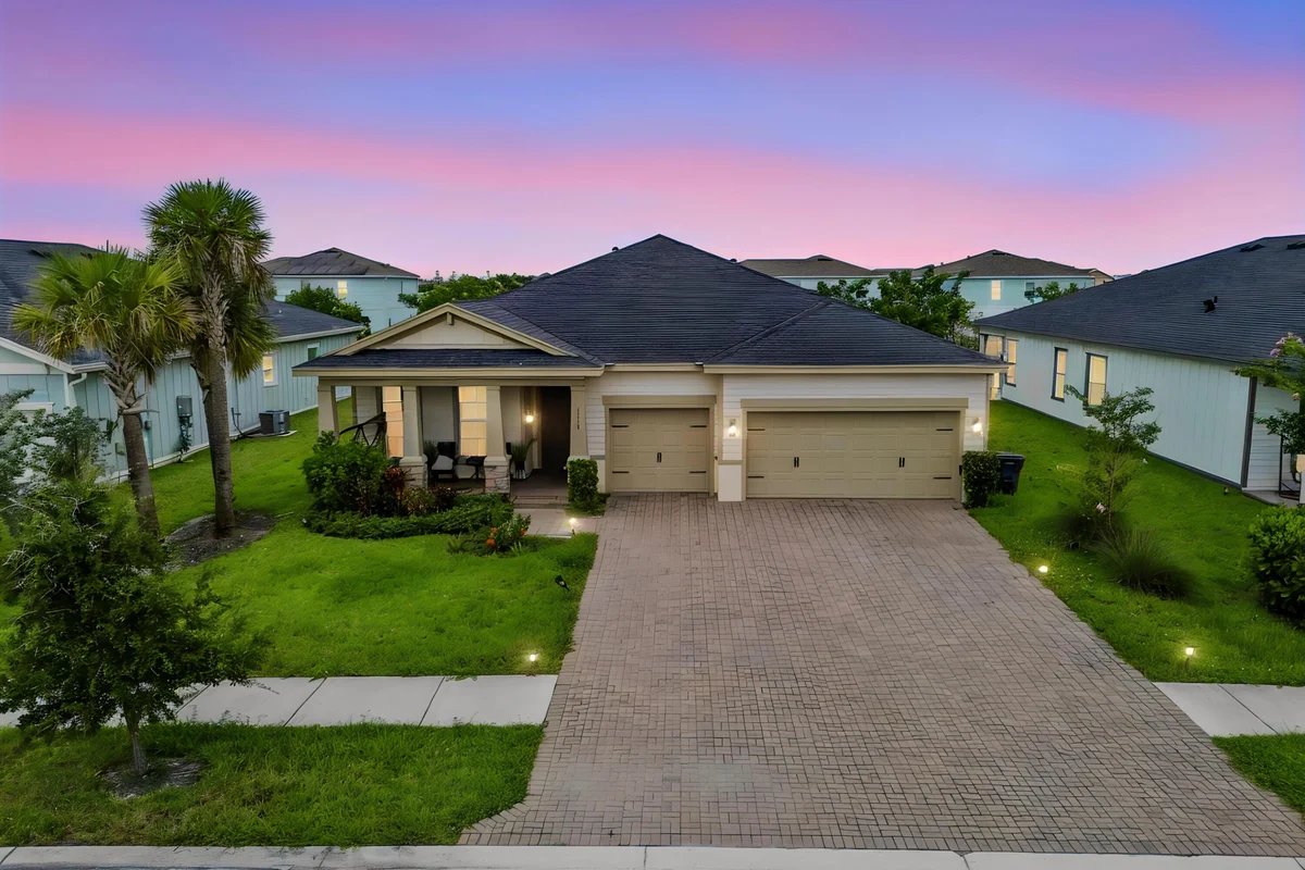 1115 Haywagon Trl, Loxahatchee: photo 1 of 44