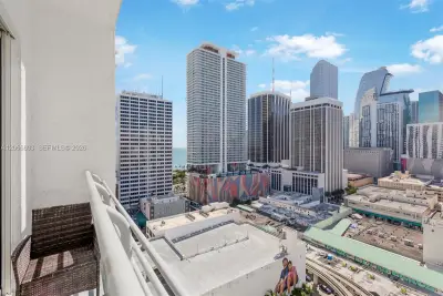 133 NE 2nd Ave #1908, Miami: photo 1 of 21