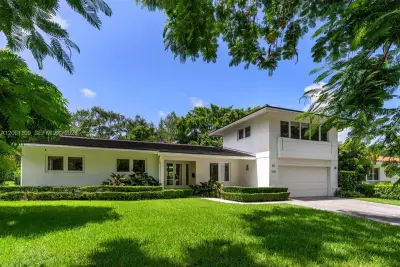 1208 Hardee Rd, Coral Gables: photo 1 of 21