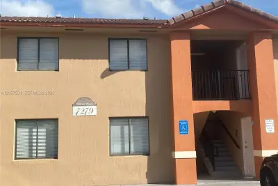 7279 W 24th Ave #246, Hialeah: photo 1 of 17