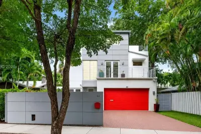 125 NE 16th Ter, Fort Lauderdale: photo 1 of 39