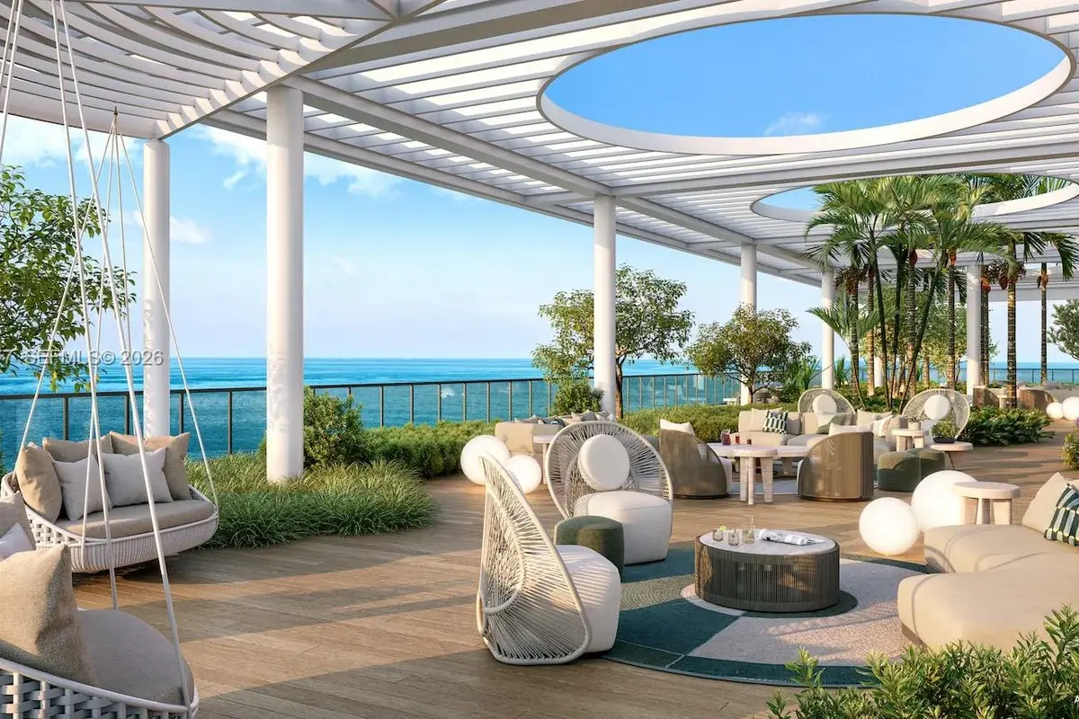 580 72 St #1001, Miami Beach: photo 1 of 32