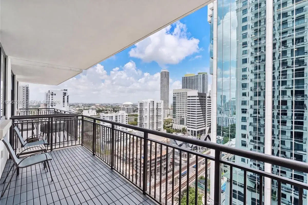 999 SW 1st Ave #2115, Miami: photo 1 of 65