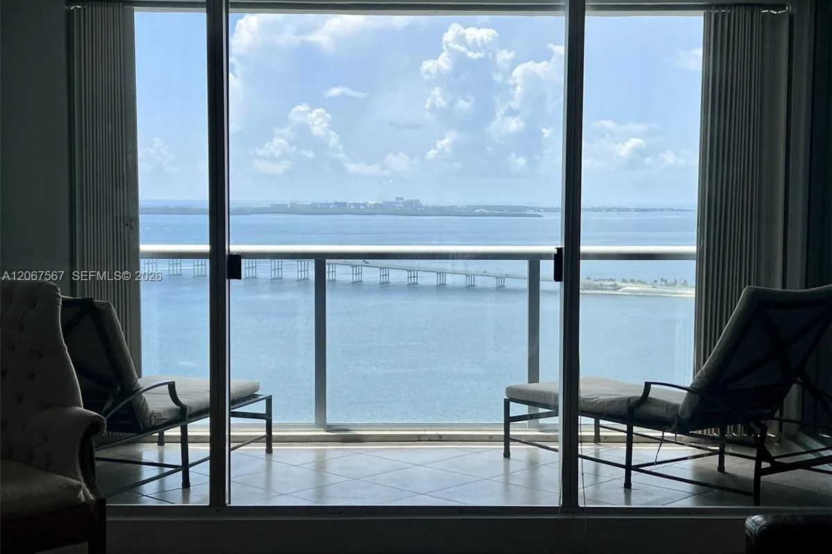 1541 Brickell Ave #A3302, Miami: photo 1 of 26