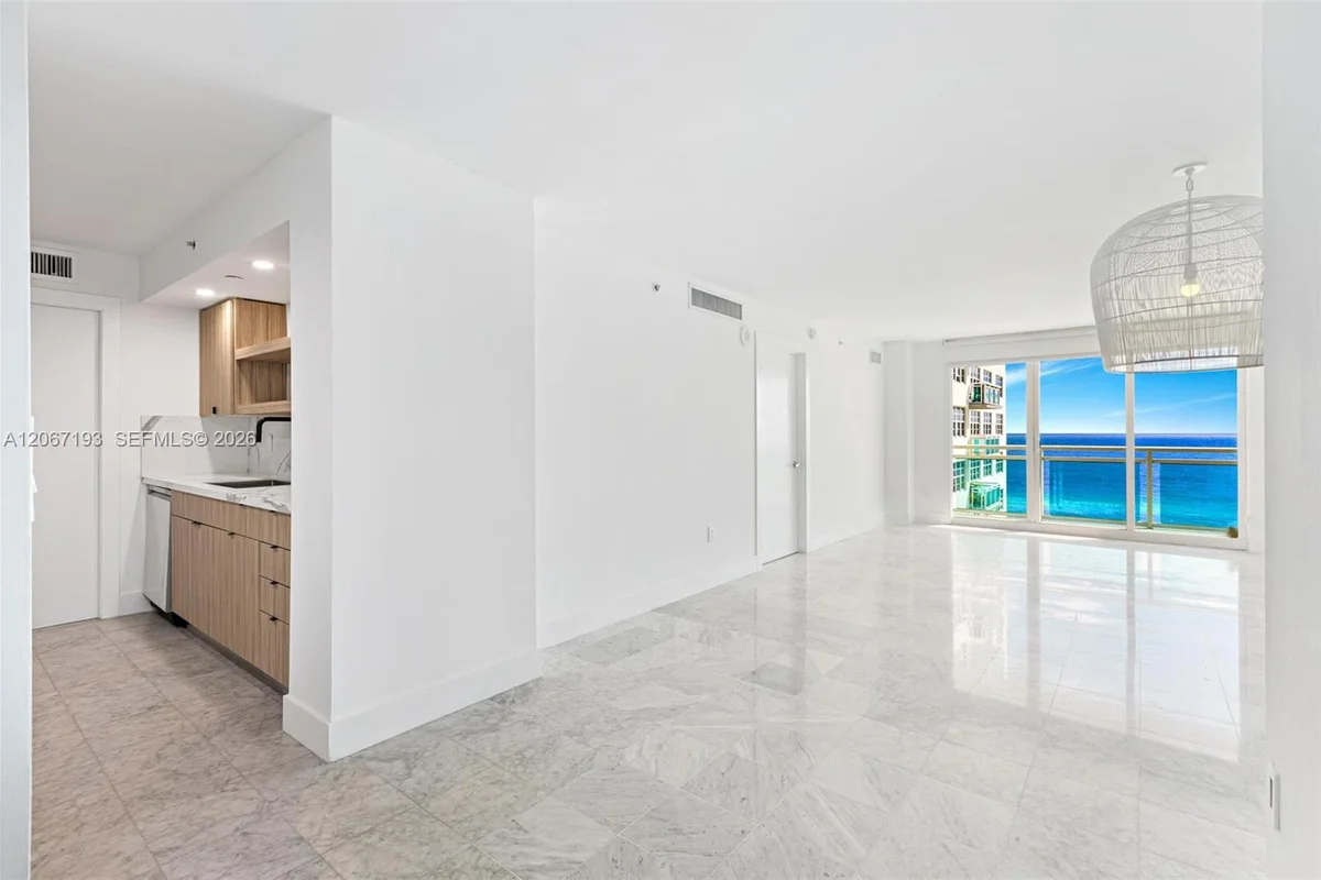 6917 Collins Ave #1009, Miami Beach: photo 1 of 21