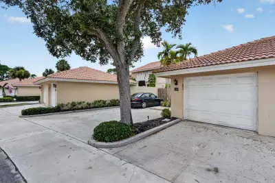 164 Old Meadow Way, Palm Beach Gardens: photo 1 of 70