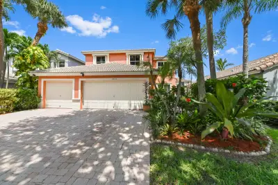 4442 Onega Cir, West Palm Beach: photo 1 of 38