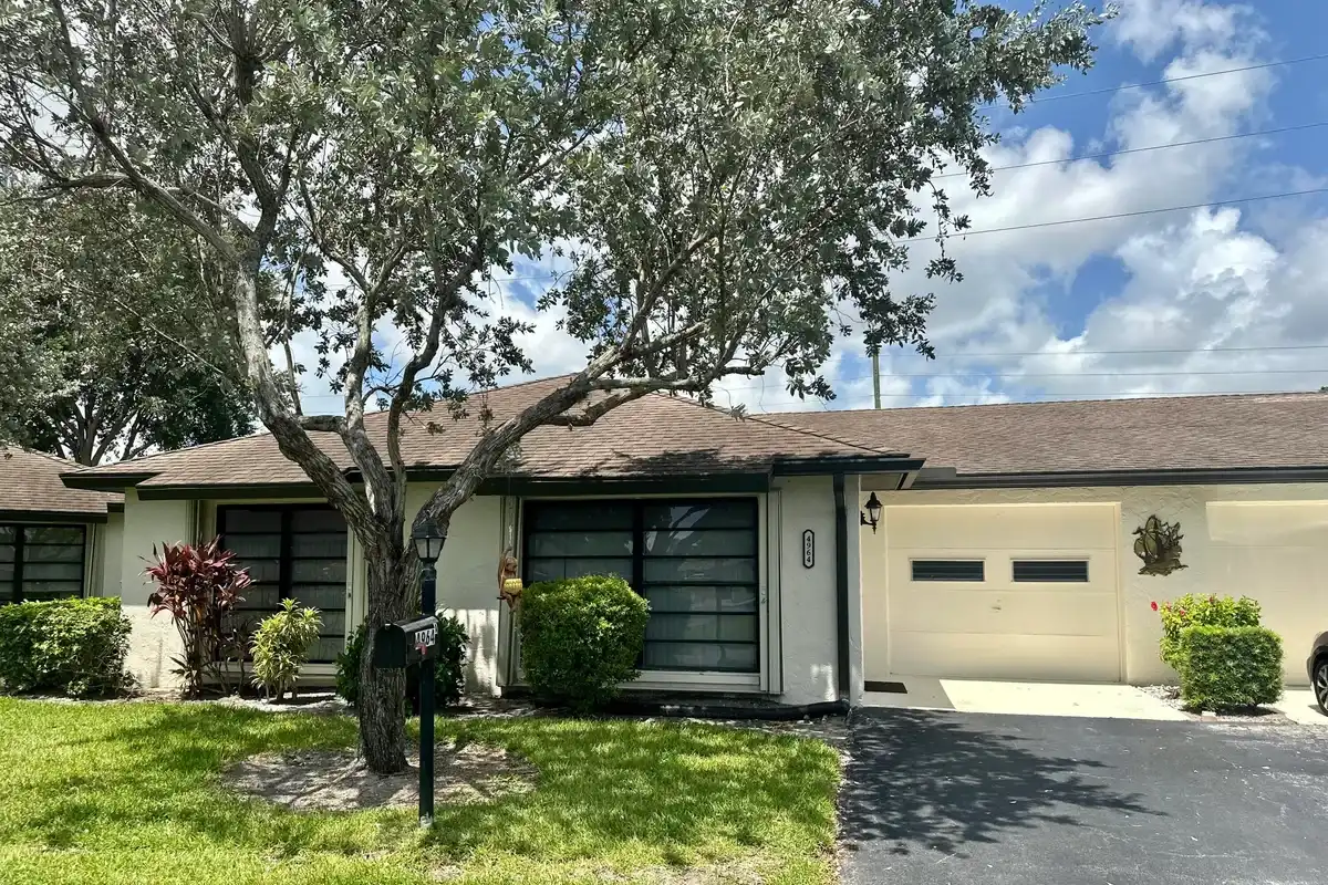 4964 Eaglewood Rd #A, Boynton Beach: photo 1 of 10