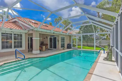 348 Eagleton Golf Dr, Palm Beach Gardens: photo 1 of 23