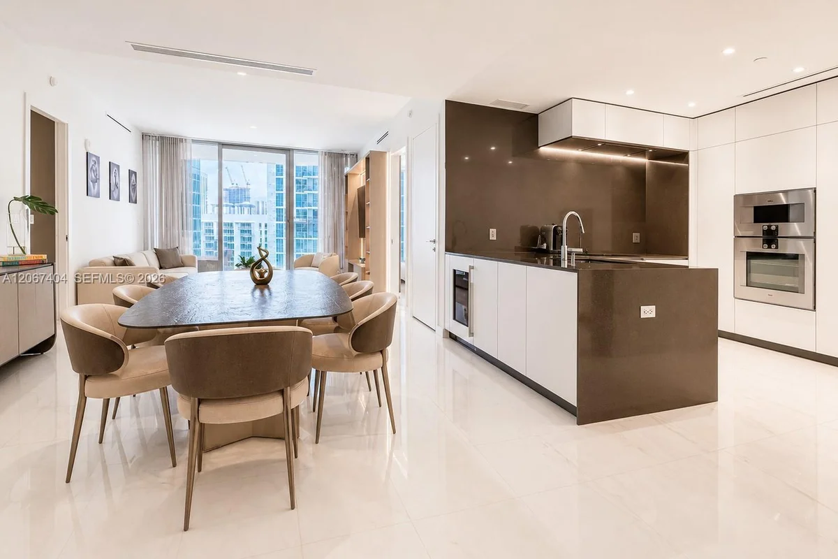 300 Biscayne Boulevard Way #2609W, Miami: photo 1 of 42