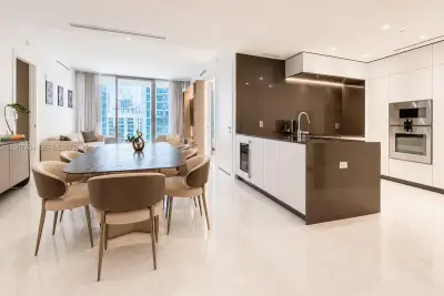 300 Biscayne Boulevard Way #2609W, Miami: photo 1 of 42