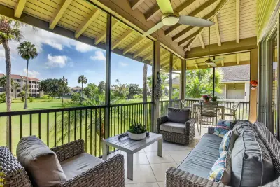 7659 Cinebar Dr, Boca Raton: photo 1 of 72