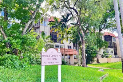 7000 NW 17th St #109, Plantation: photo 1 of 22