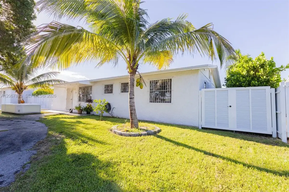 12761 SW 256th St, Homestead: photo 1 of 67