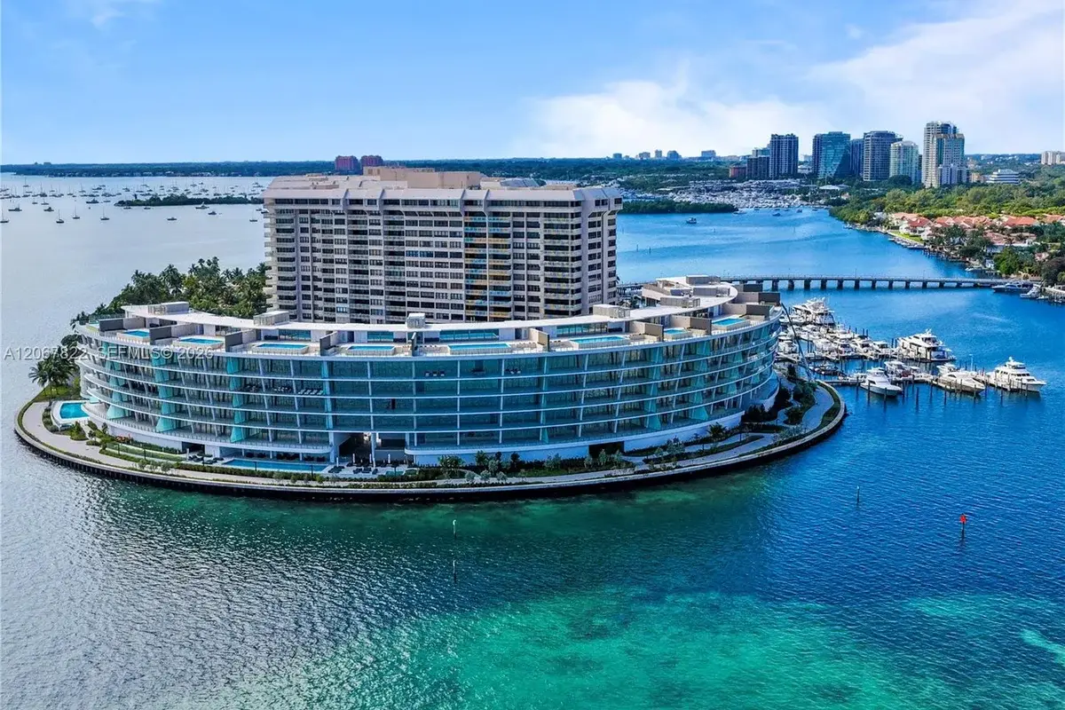 5 Grove Isle Dr #M502, Miami: photo 1 of 51