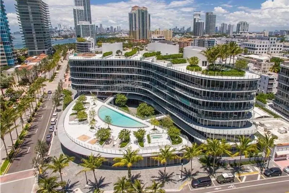 1 Collins Ave #406, Miami Beach: photo 1 of 29