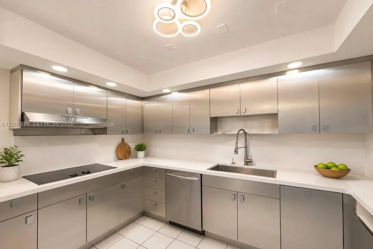 406 Saint Andrews Rd #53, Hollywood: photo 1 of 54