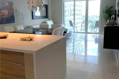 5701 Collins Ave #1003, Miami Beach: photo 1 of 41