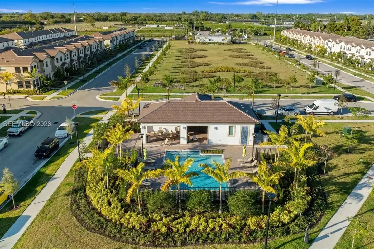 14872 SW 265th St, Homestead: photo 1 of 40