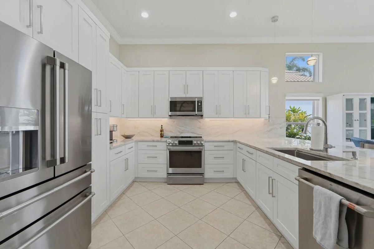 9841 Casa Mar Dr, Lake Worth: photo 1 of 54