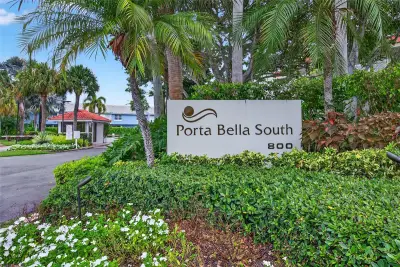 800 Jeffery St #405, Boca Raton: photo 1 of 55