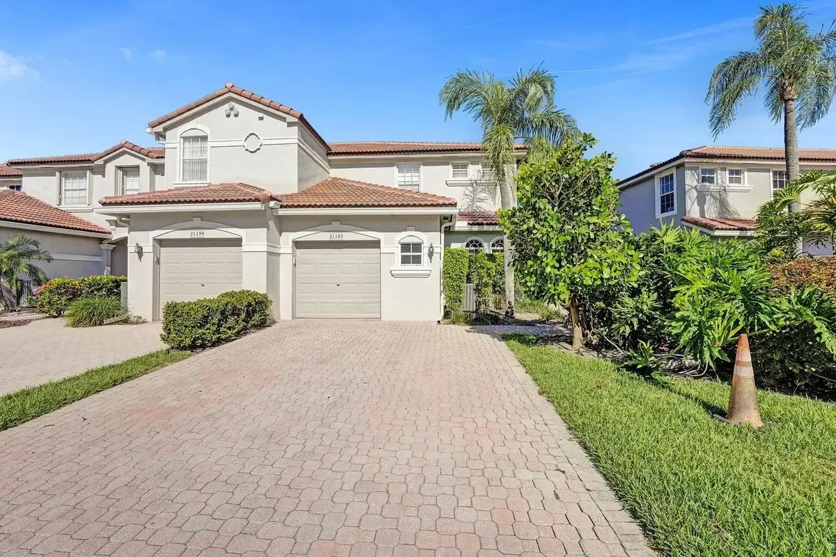 21193 Vía Eden, Boca Raton: photo 1 of 56
