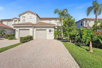 21193 Vía Eden, Boca Raton: photo 1 of 56