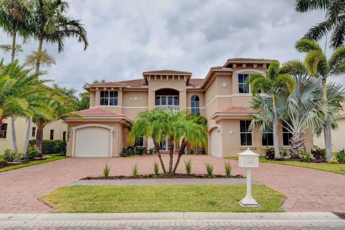 6669 Cobia Cir, Boynton Beach: photo 1 of 56