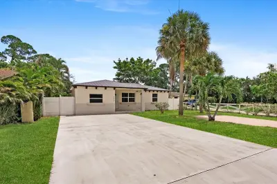 3856 Corrigan Ct, Lake Worth Beach: photo 1 of 39