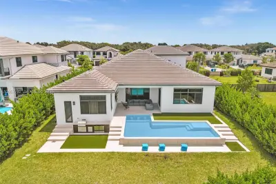 5765 SW 104th Ter, Cooper City: photo 1 of 56