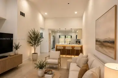 8397 SW 147th Pl, Miami: photo 1 of 51