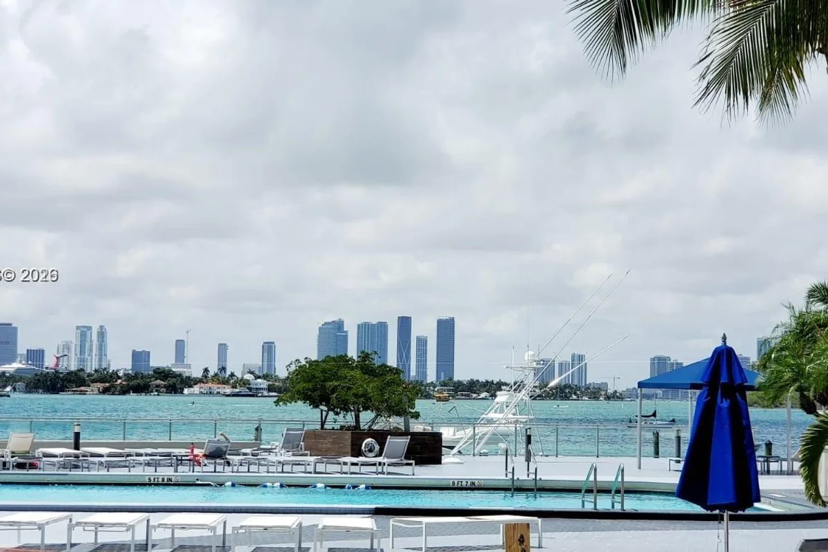 1200 West Ave #BS1, Miami Beach: photo 1 of 14
