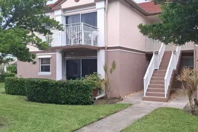 1276 SW 113th Ter #104, Pembroke Pines: photo 1 of 18